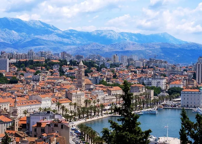 Charming In Lozica Iv - 55 Sqm - Parking Apartamento Zečevo